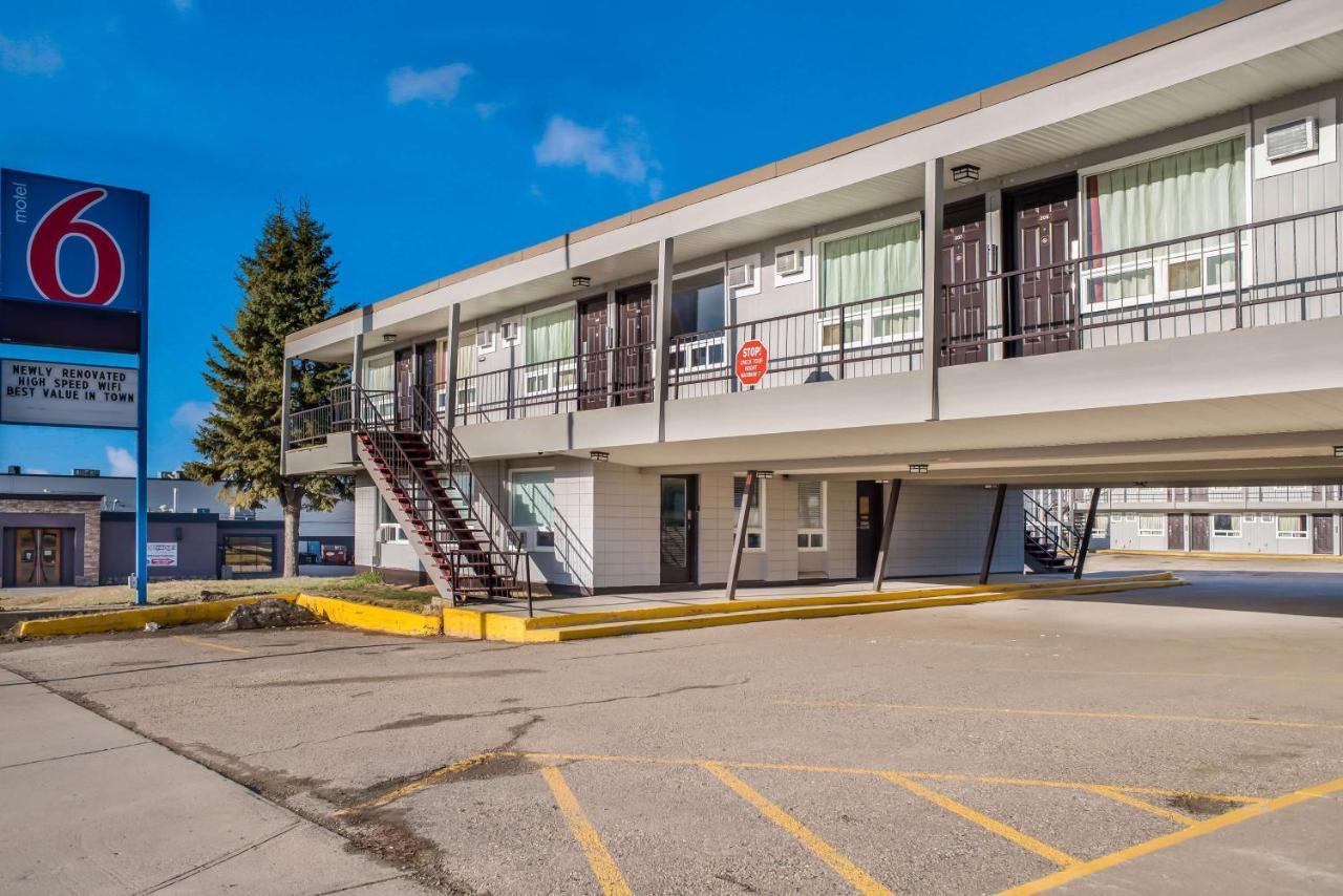 Motel 6-Fort St. John, Bc Экстерьер фото