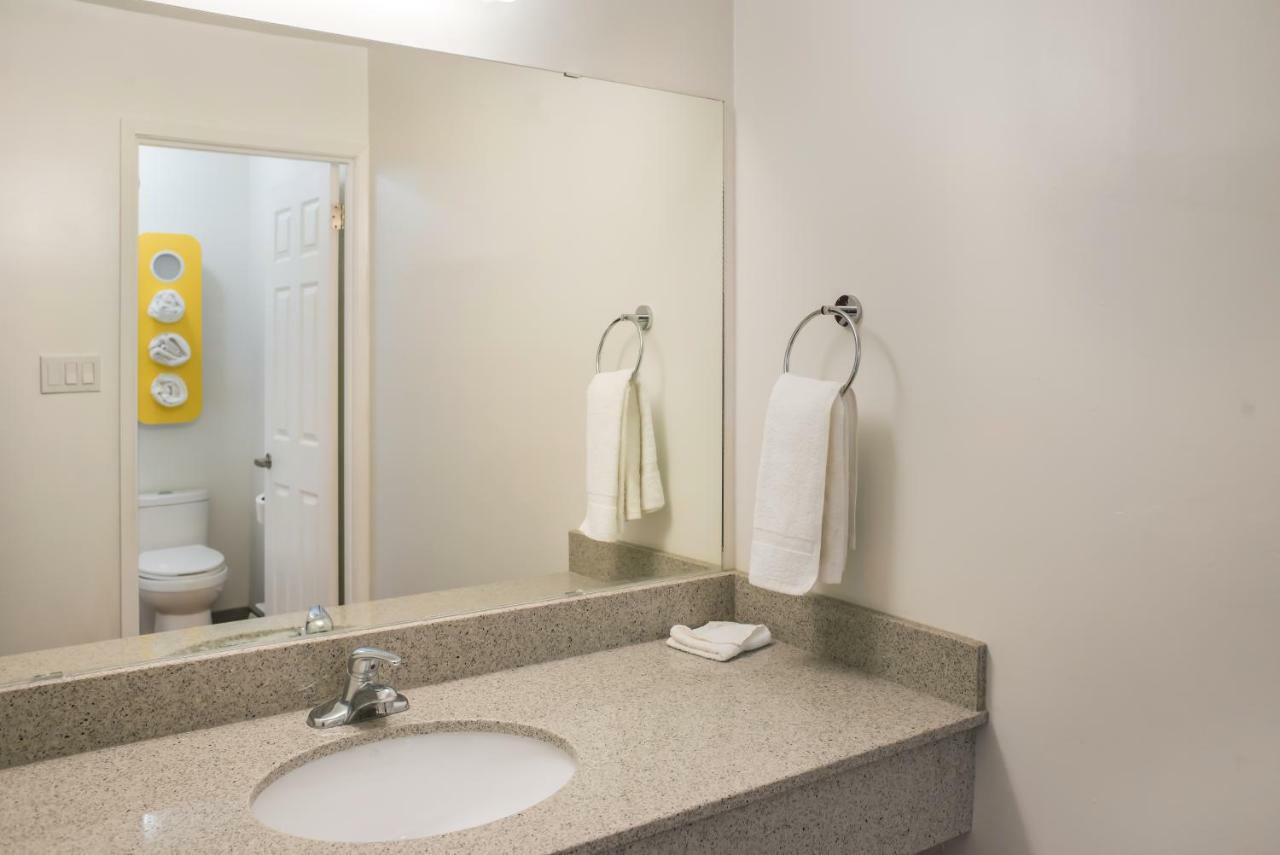 Motel 6-Fort St. John, Bc Экстерьер фото